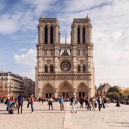 Grand & Bel Pres De Notre Dame Et La Seine * Parigi